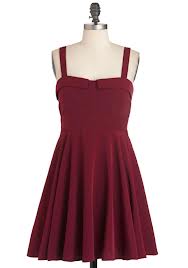 This pomegranate dress is a custom design fitting dress. Just come in we will fit you to the tee. Also you can choose what design you want on the front.